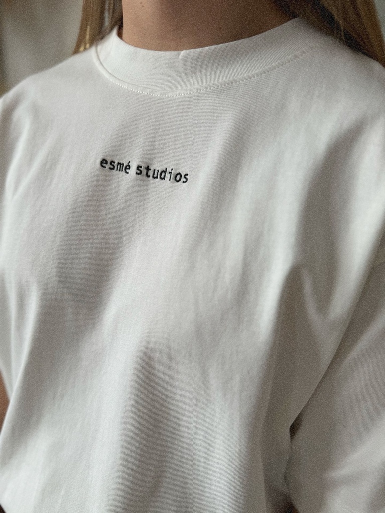 t-shirt-blanc-esmé-studios-vetements-agape-basique-minimaliste-5.JPG