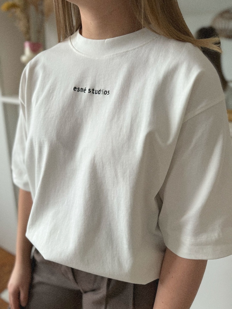t-shirt-blanc-esmé-studios-vetements-agape-basique-minimaliste-4.JPG